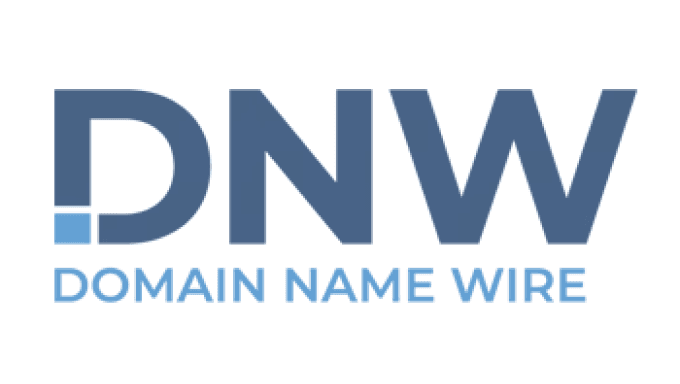 Which top level domains are truly popular?